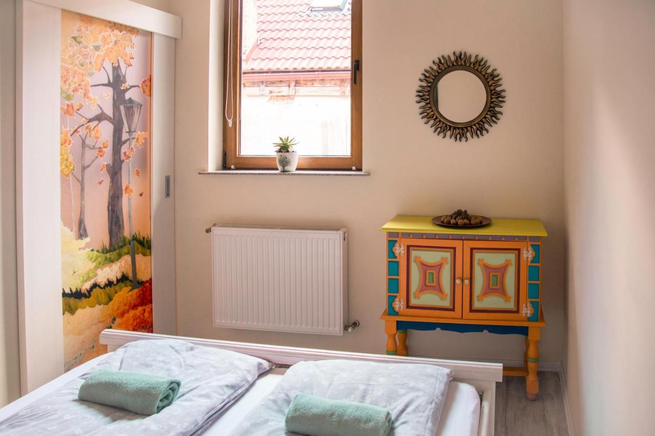 Seek And Hide - Little Emma'S Hideaway Braşov Exterior foto